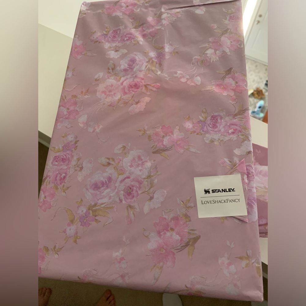 Stanley LoveShackFancy 20oz Happy Thoughts